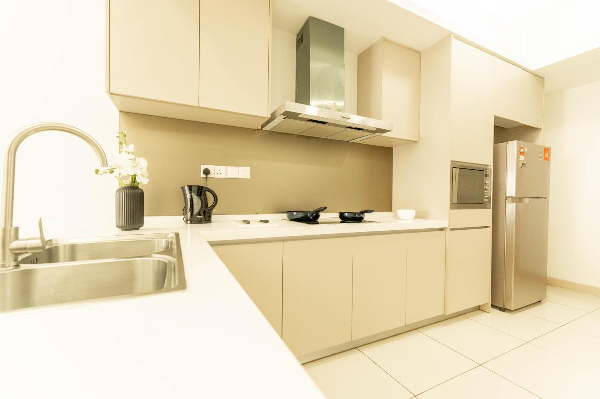 Apartment Suasana By The Pureloft