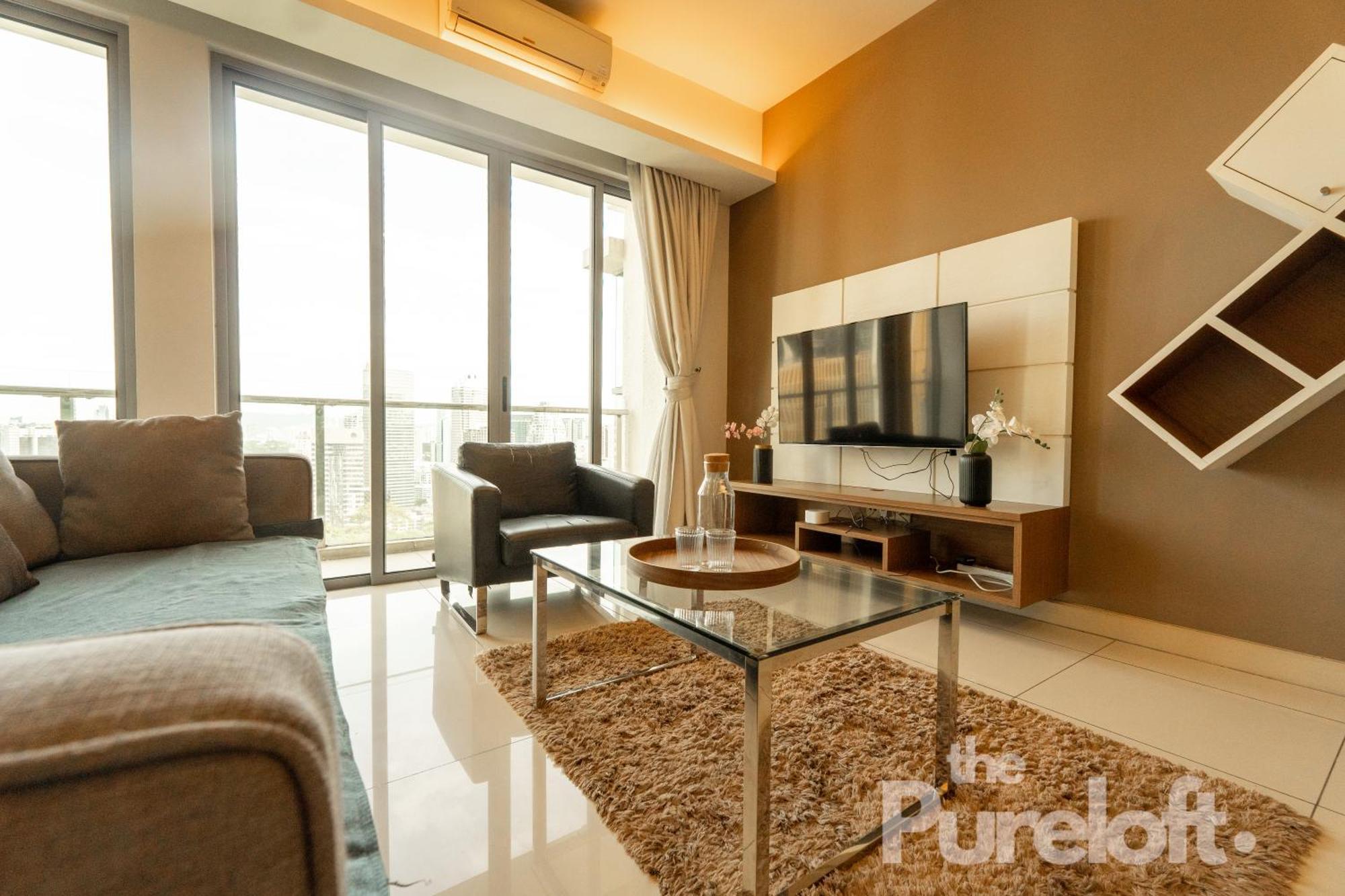 Suasana By The Pureloft Apartment